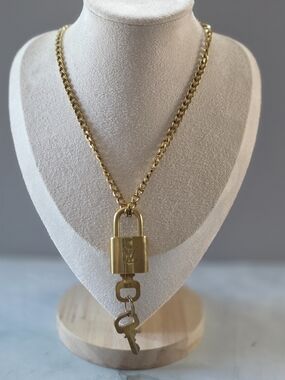 Louis Vuitton 316 Lock & Key Necklace